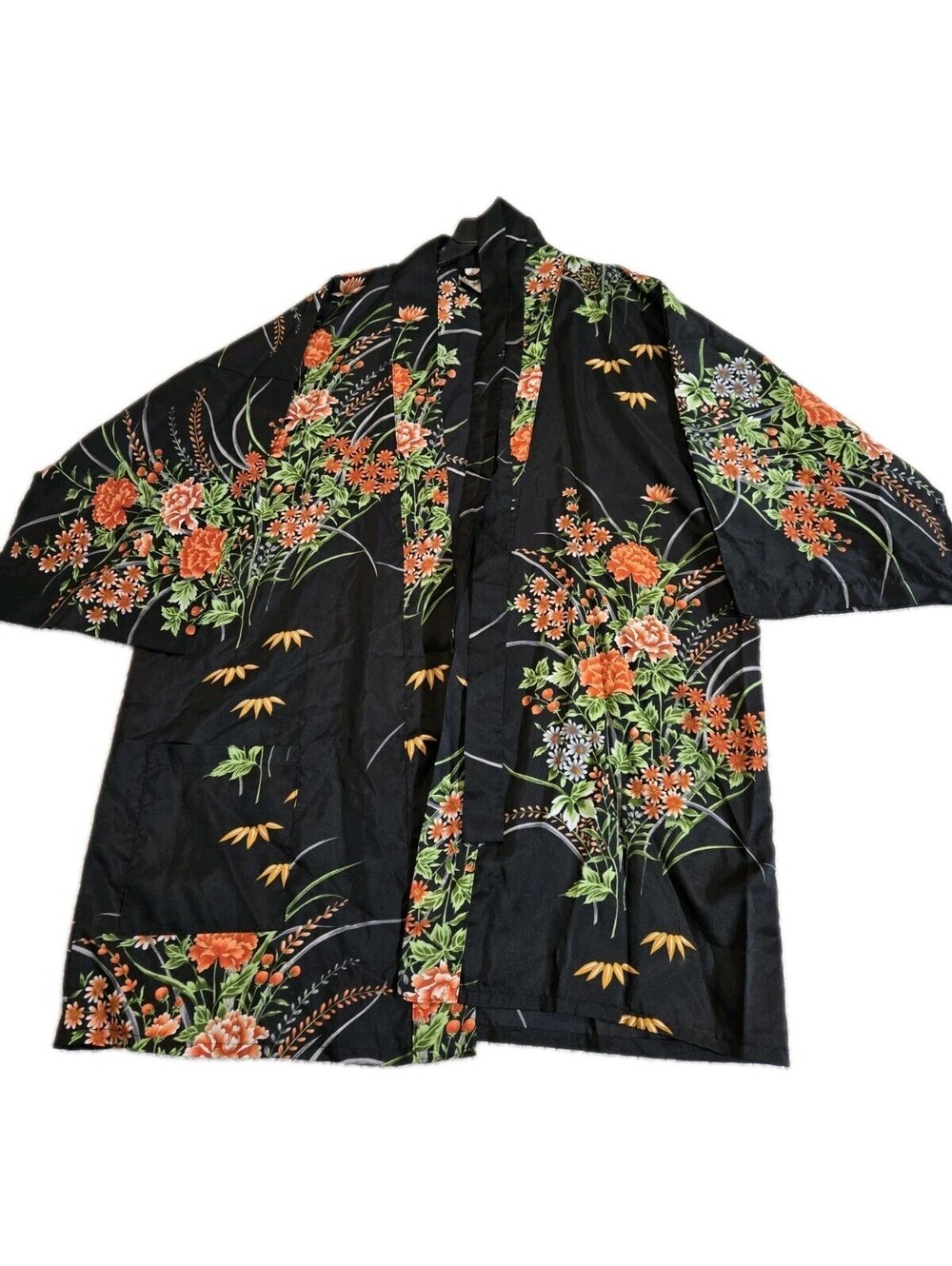 Vtg Kimono Robe Made In Japan Japanese Inspired Floral Print 70s